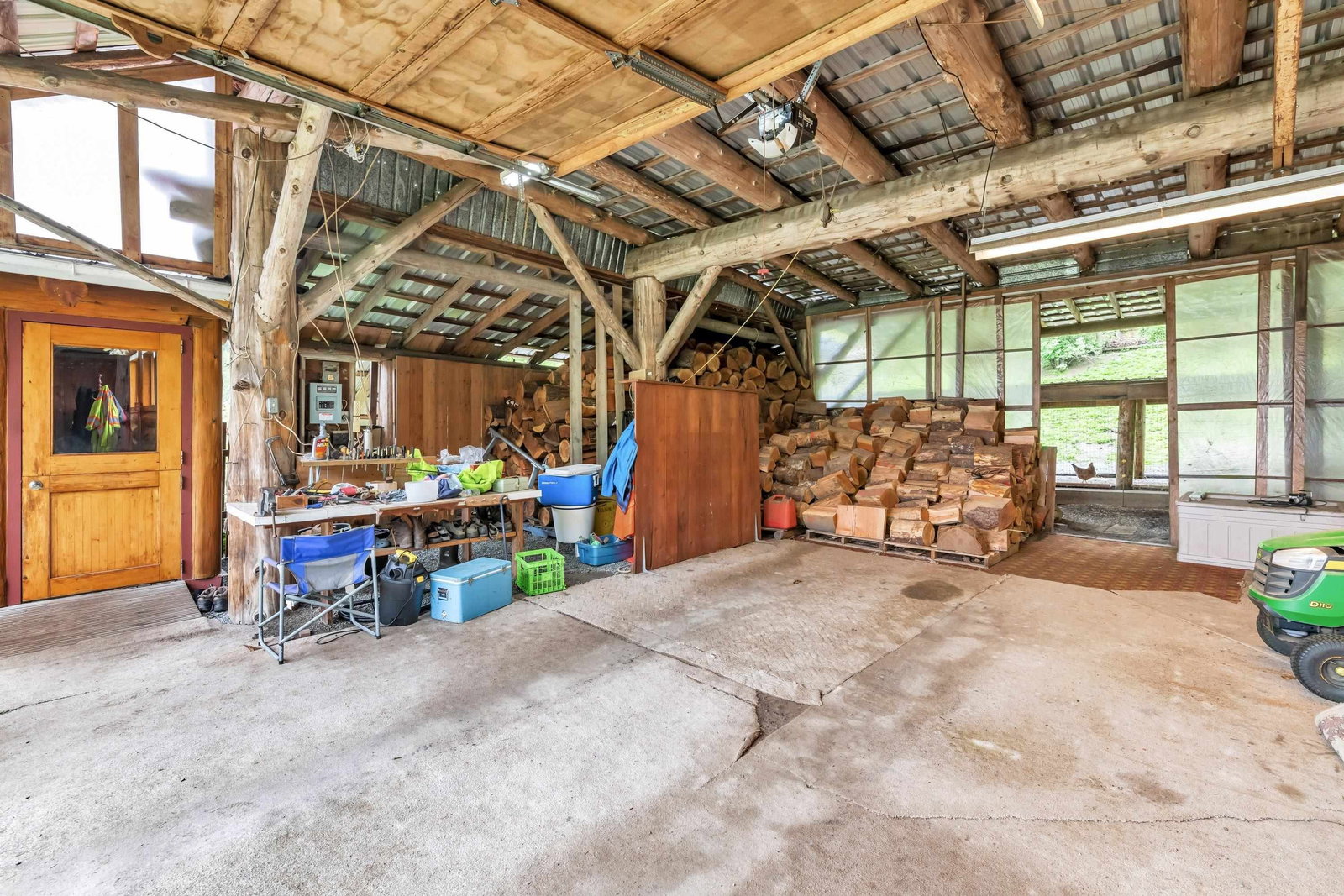Listing Image 24