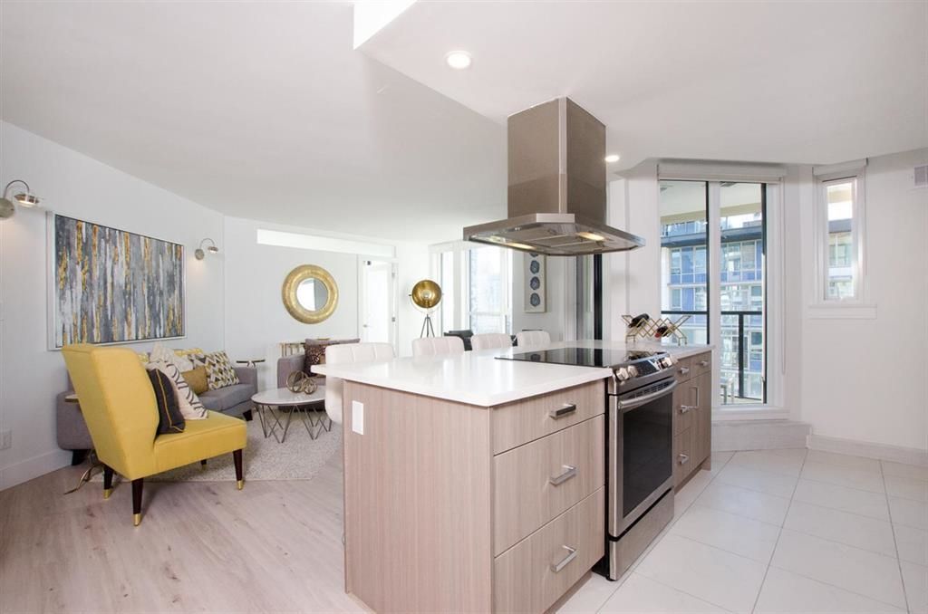 Listing Image 11