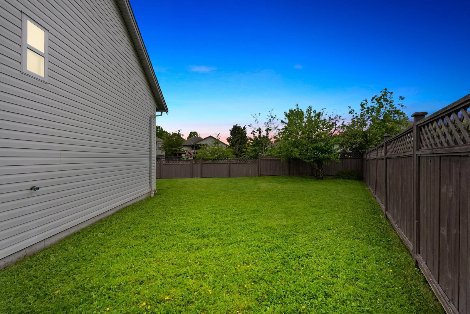 Listing Image 25