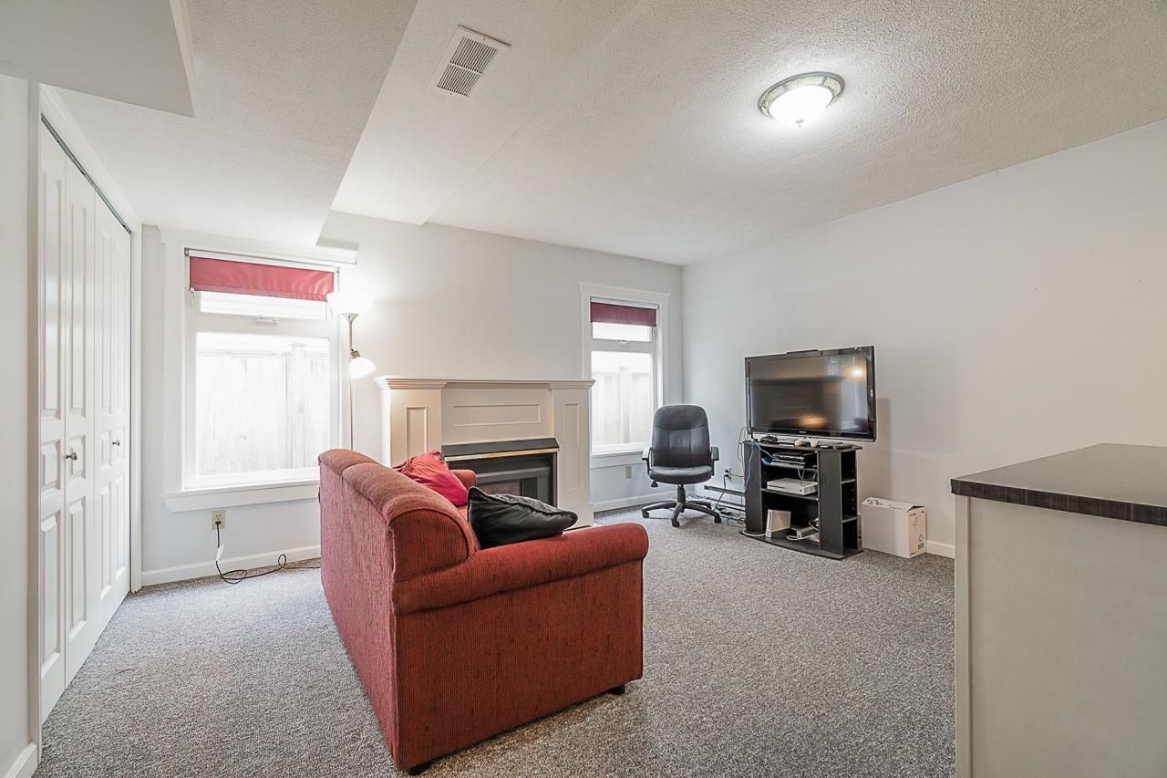Listing Image 20