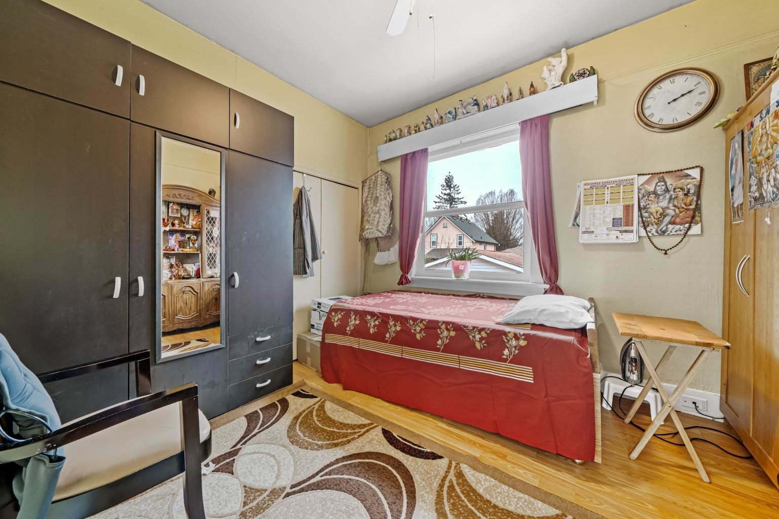Listing Image 11