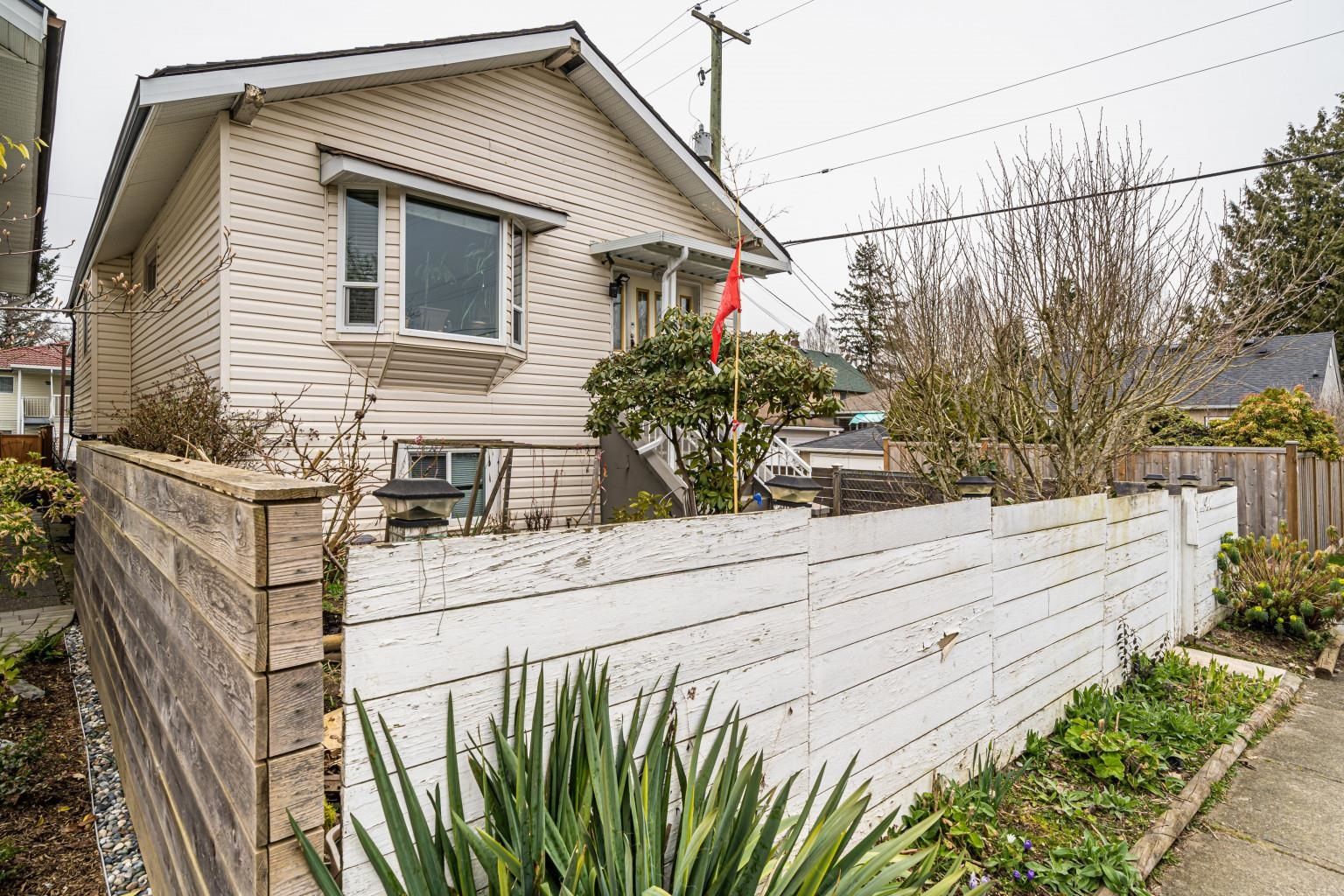 Listing Image 18