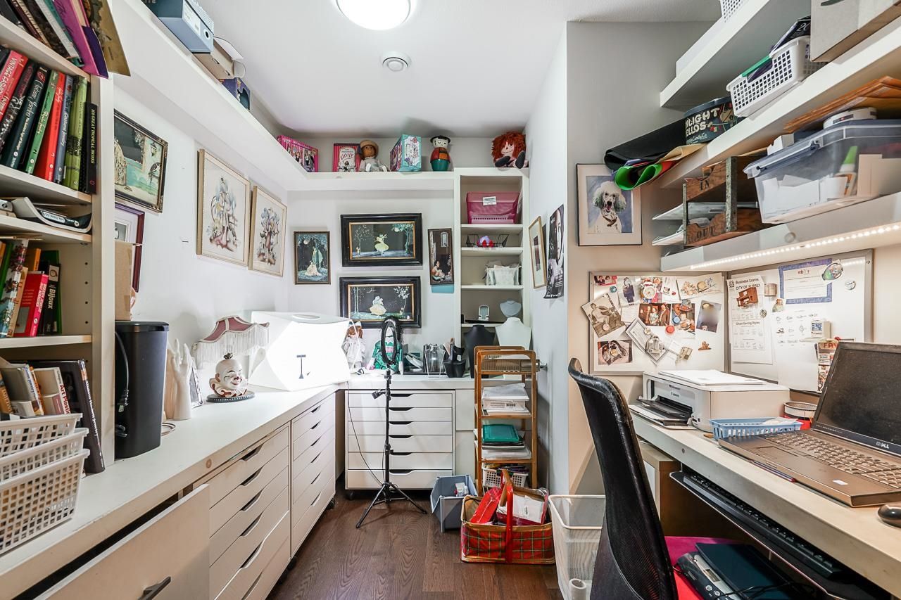 Listing Image 14