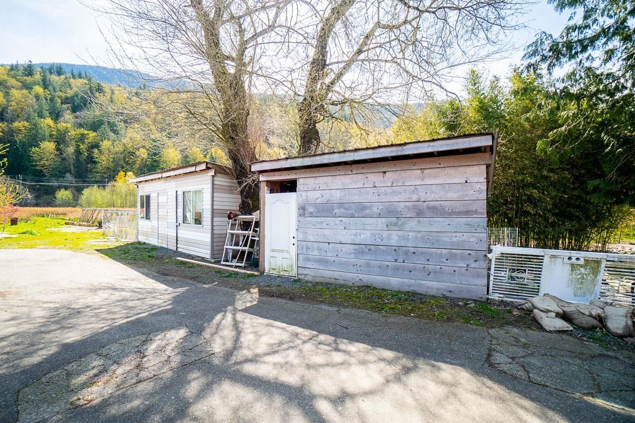 Listing Image 17