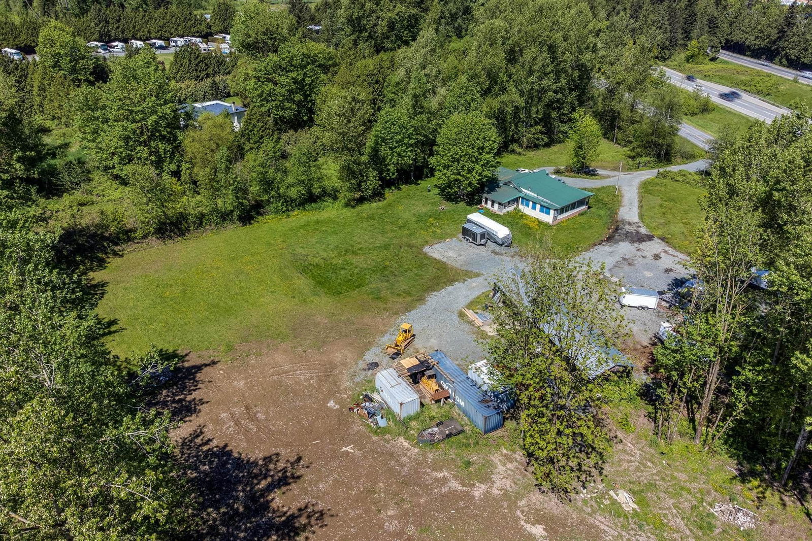 Listing Image 11