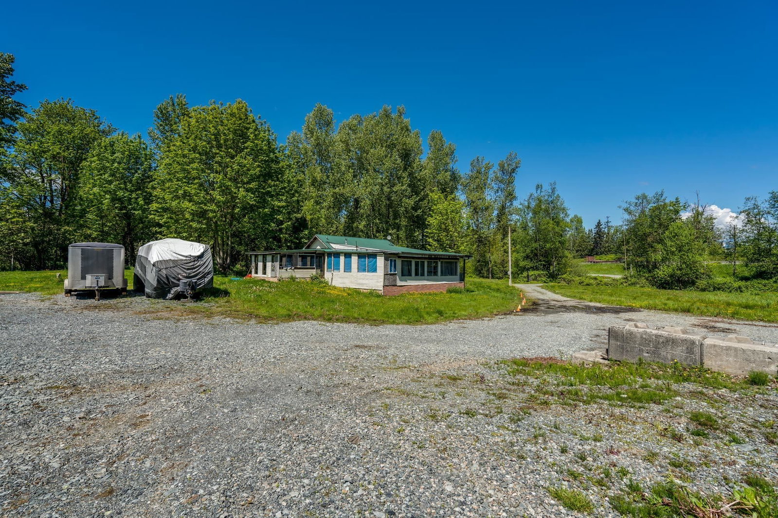 Listing Image 22