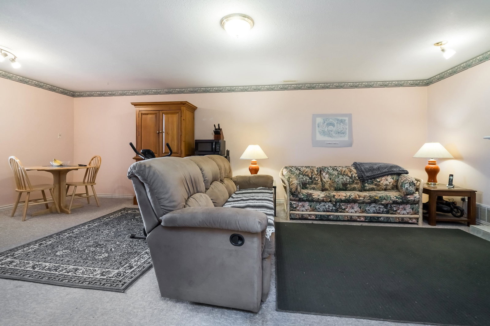 Listing Image 32
