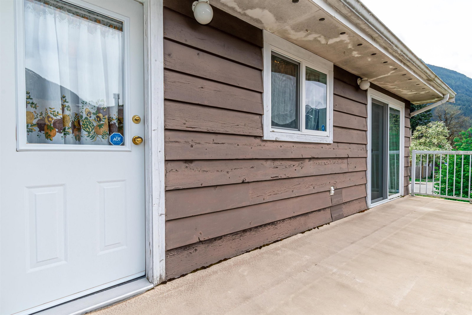 Listing Image 28