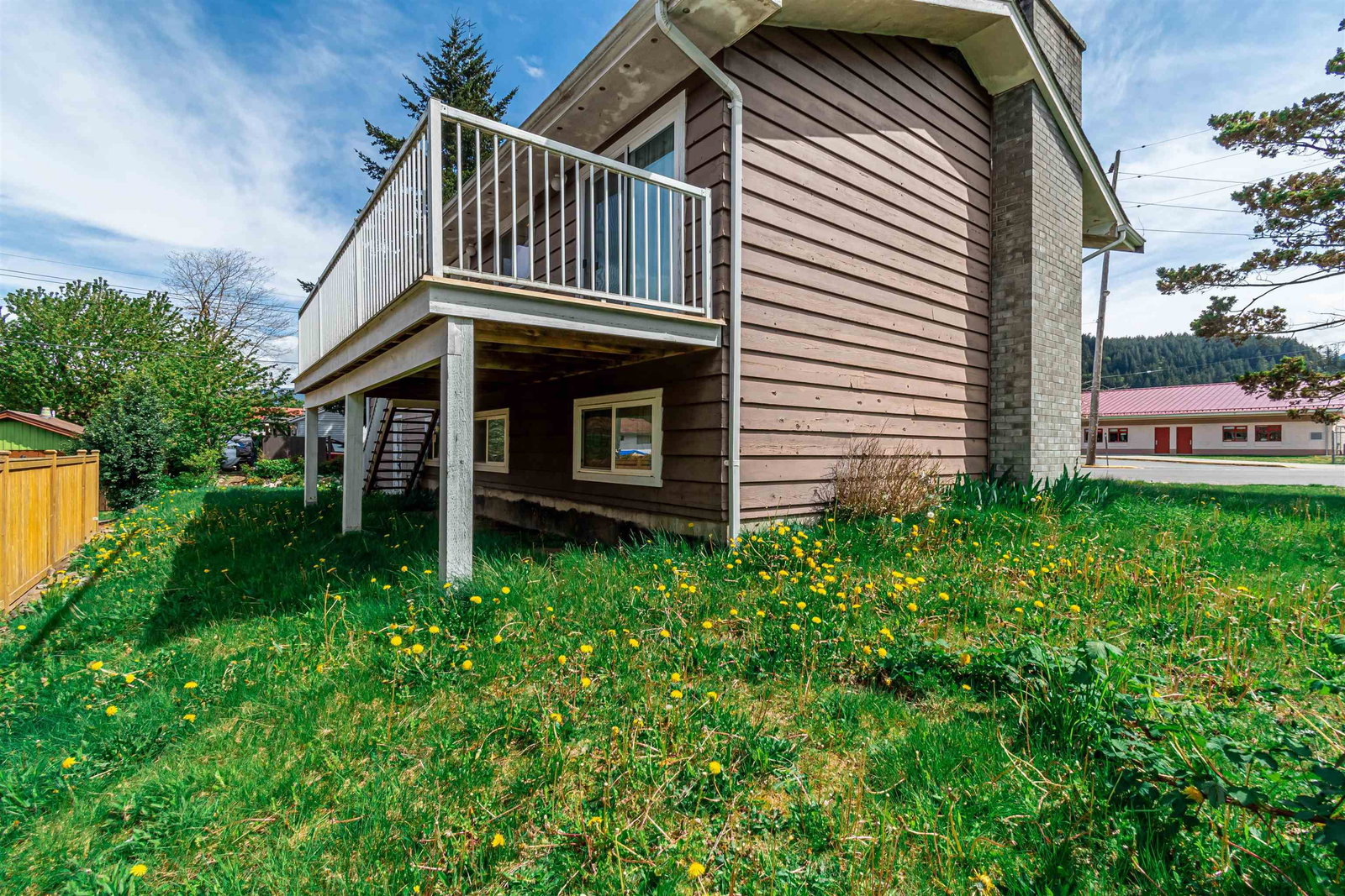 Listing Image 5