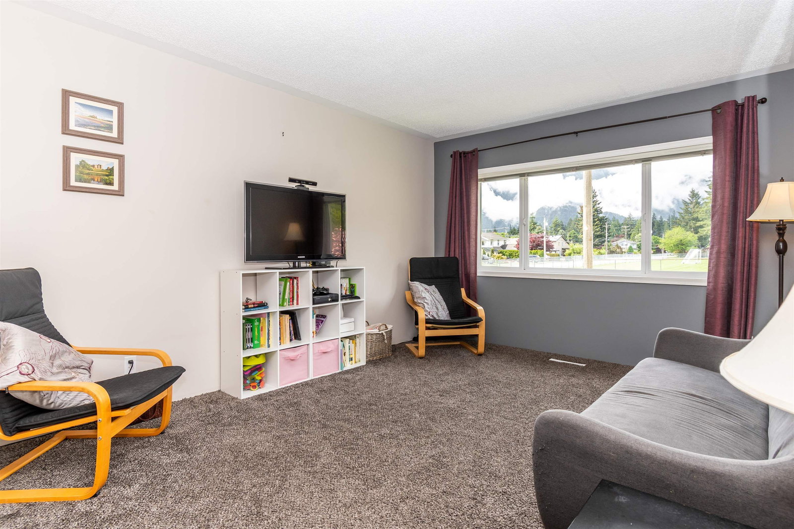 Listing Image 3