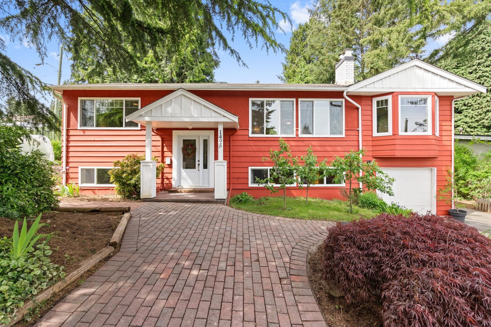 Listing Image 1