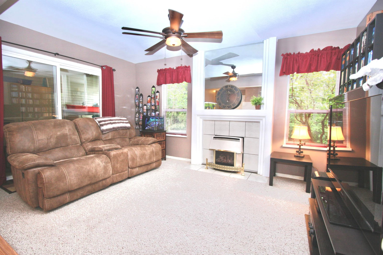Listing Image 23