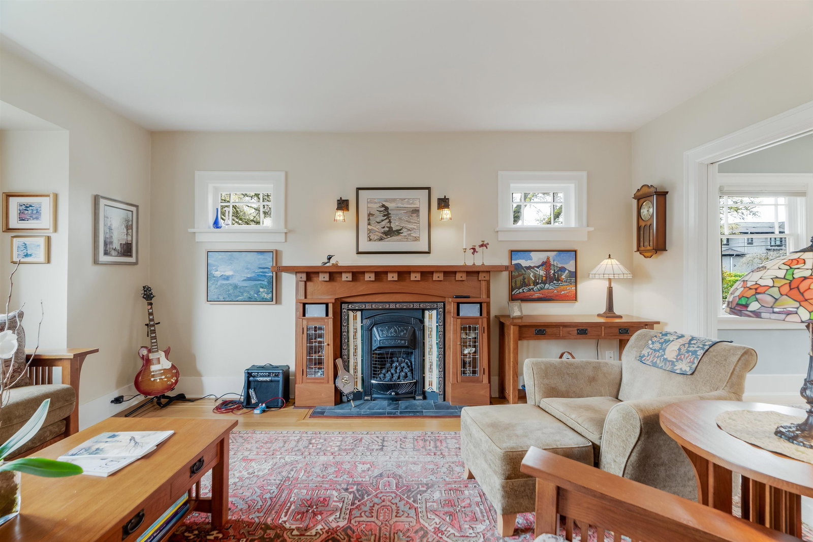 Listing Image 5