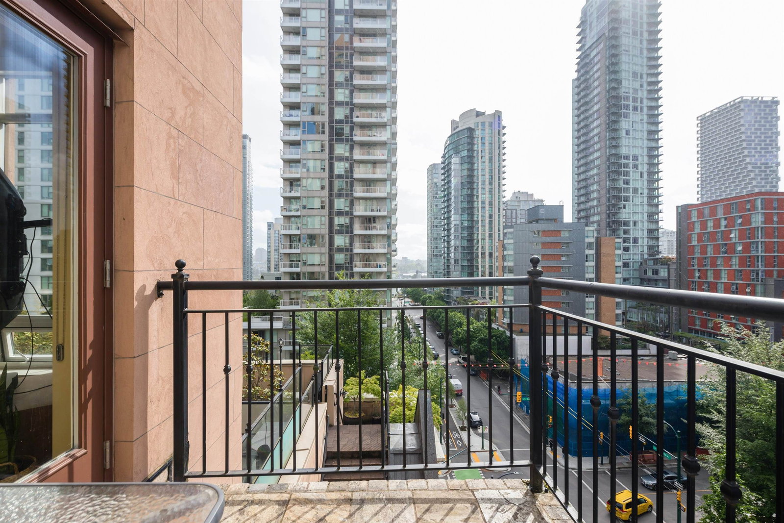Listing Image 22