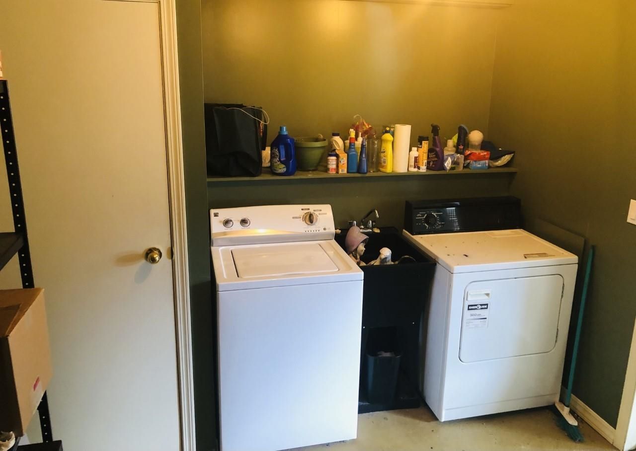 Listing Image 17