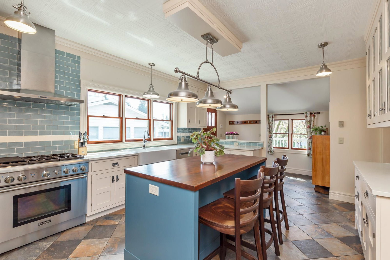 Listing Image 13