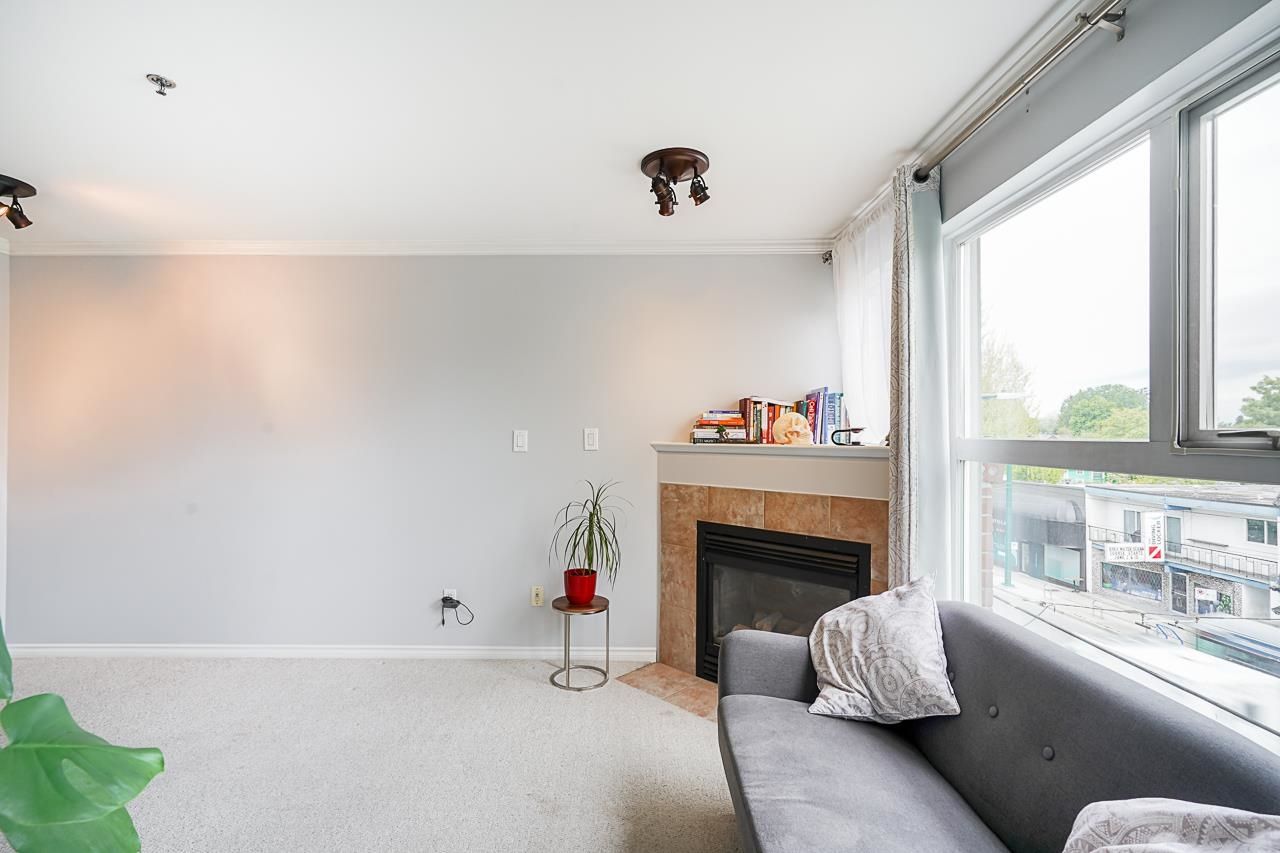 Listing Image 17