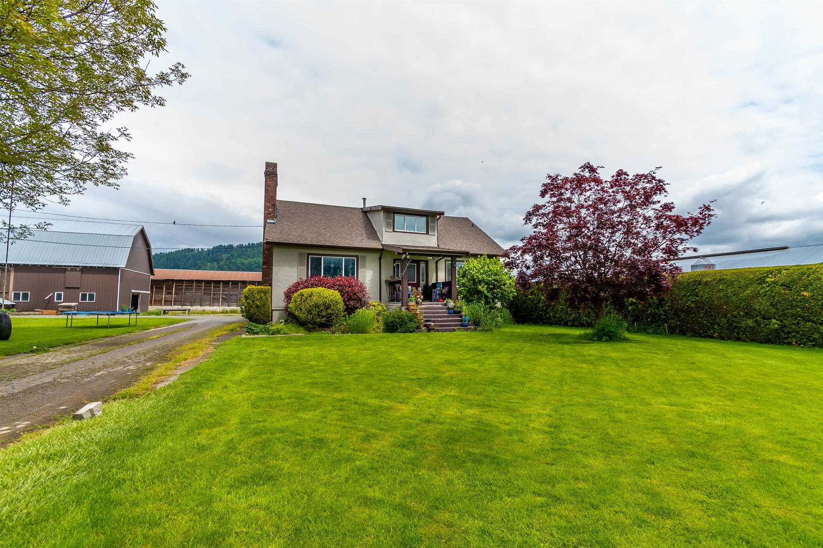 Listing Image 14