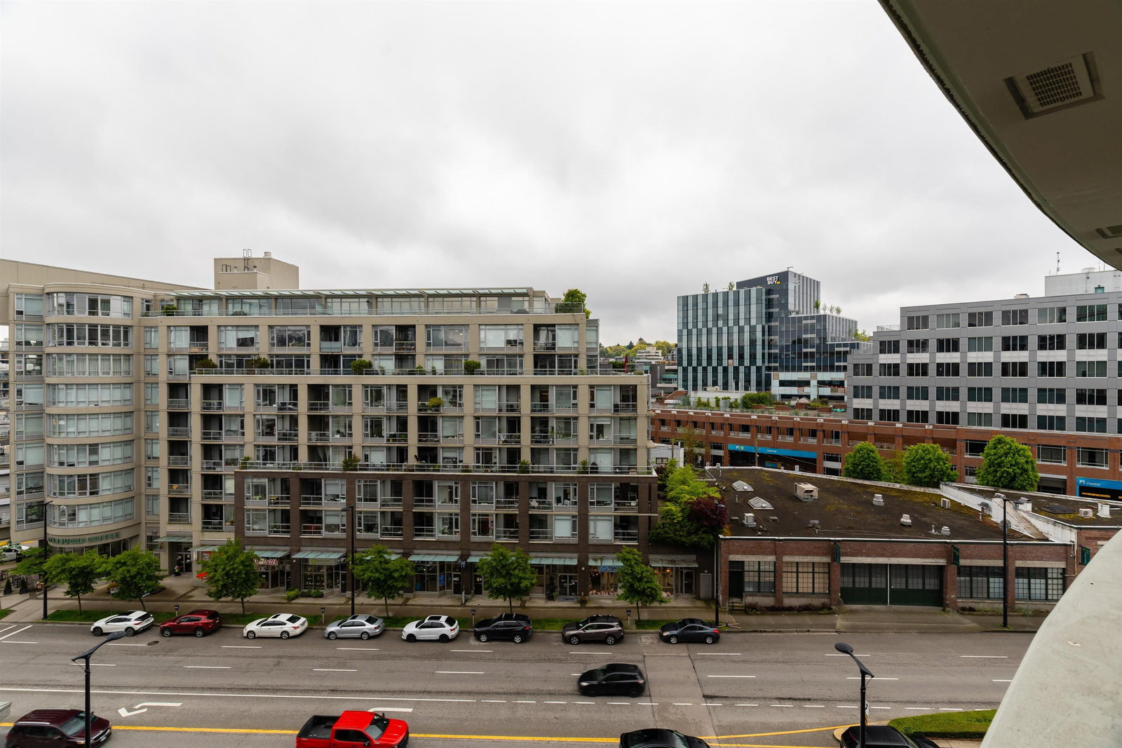 Listing Image 34
