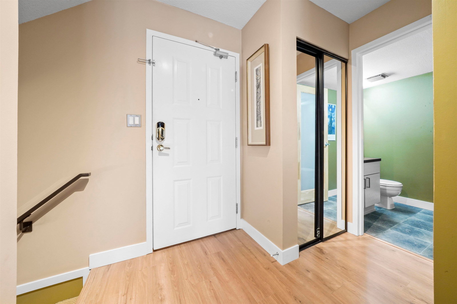 Listing Image 22