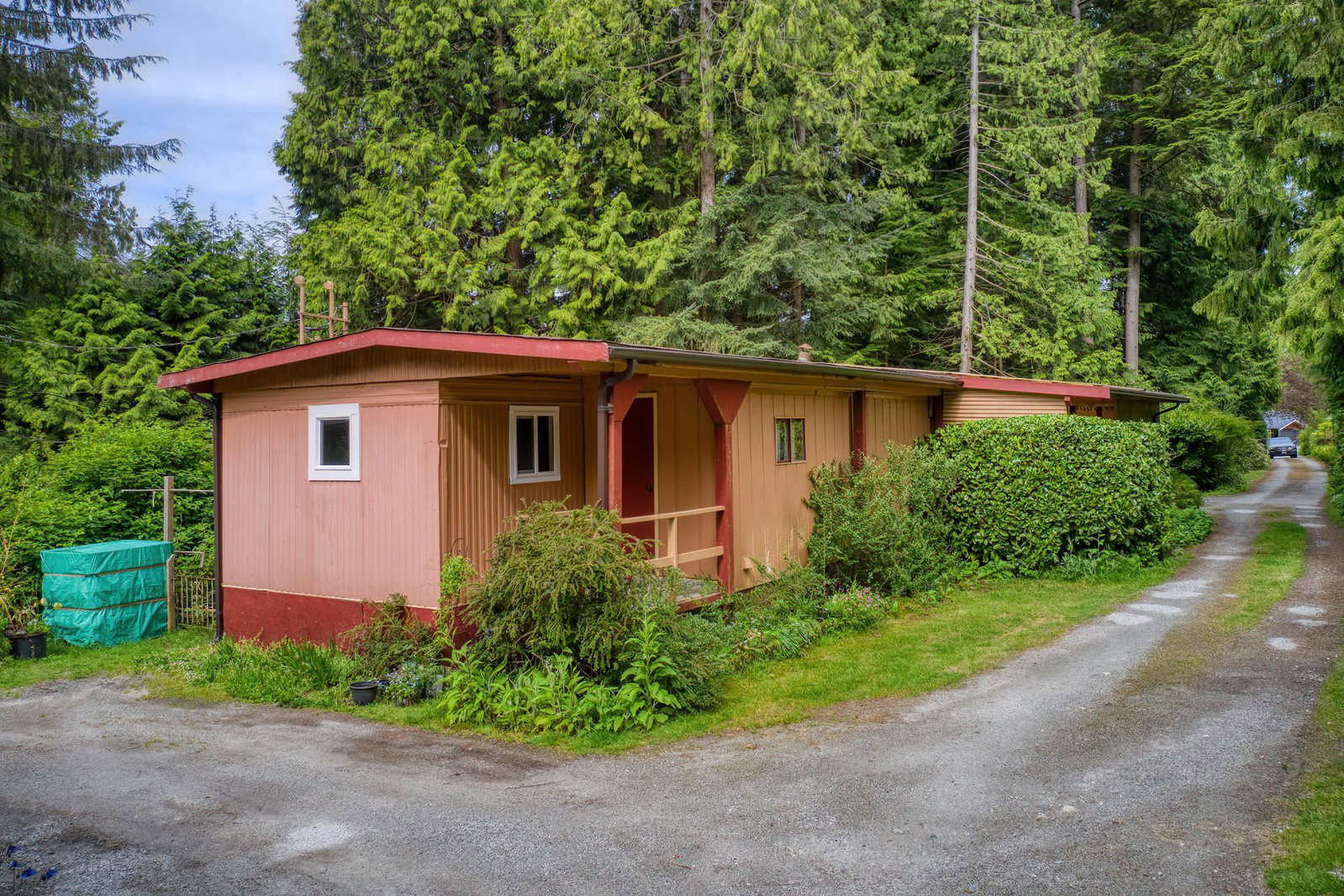 Listing Image 6