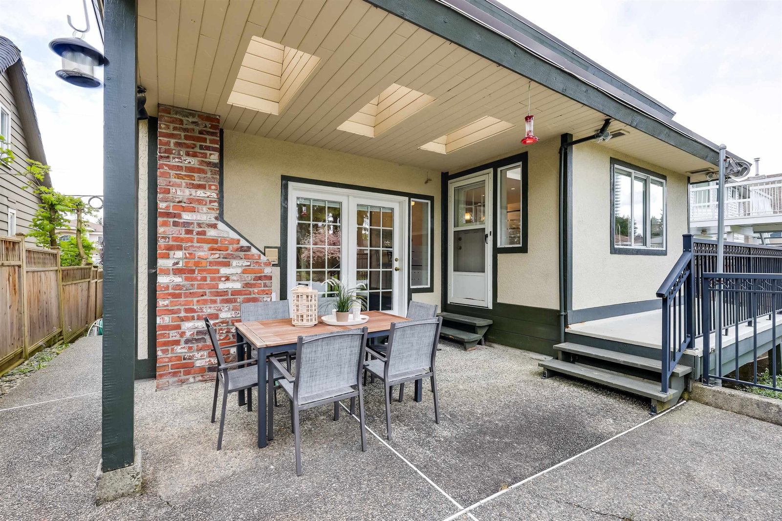 Listing Image 14