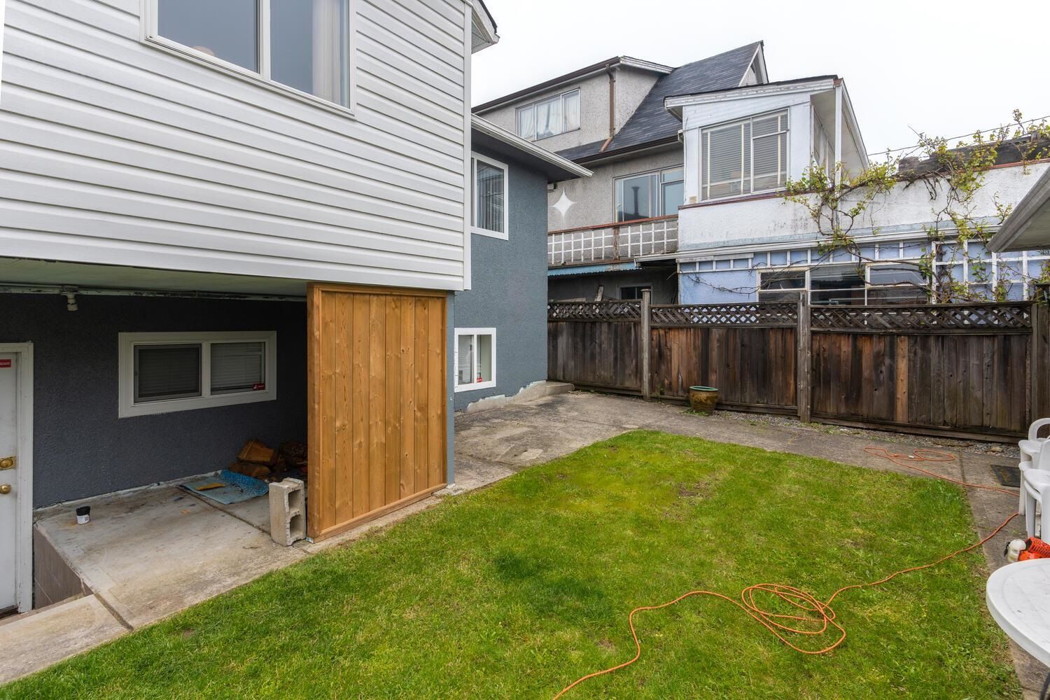 Listing Image 9