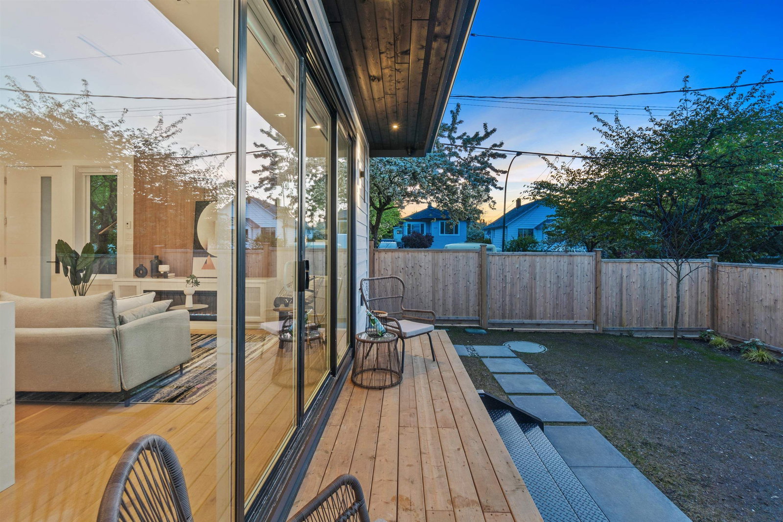 Listing Image 15