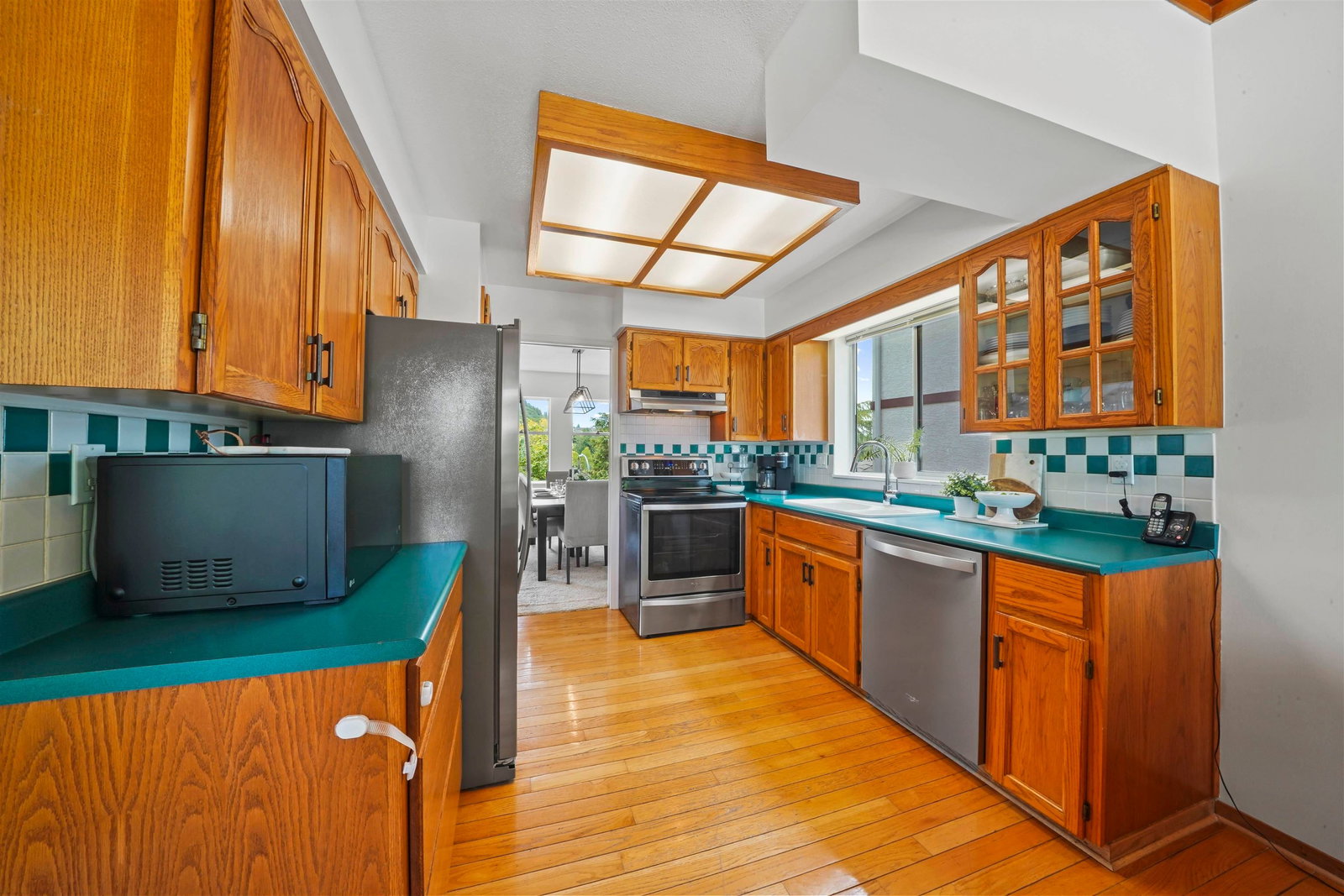 Listing Image 15