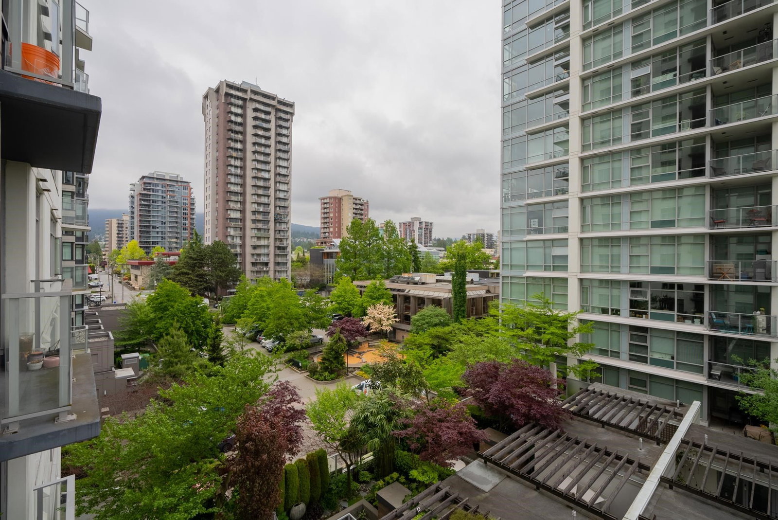 Listing Image 20