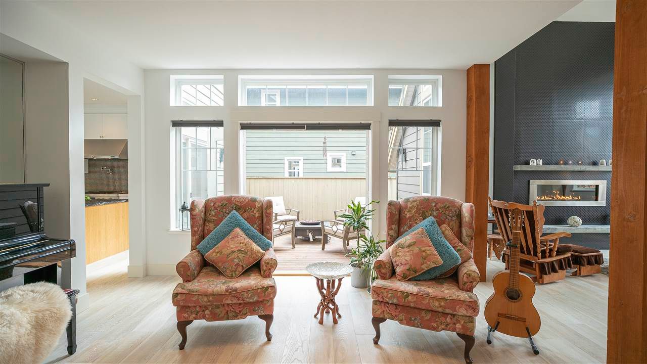 Listing Image 9