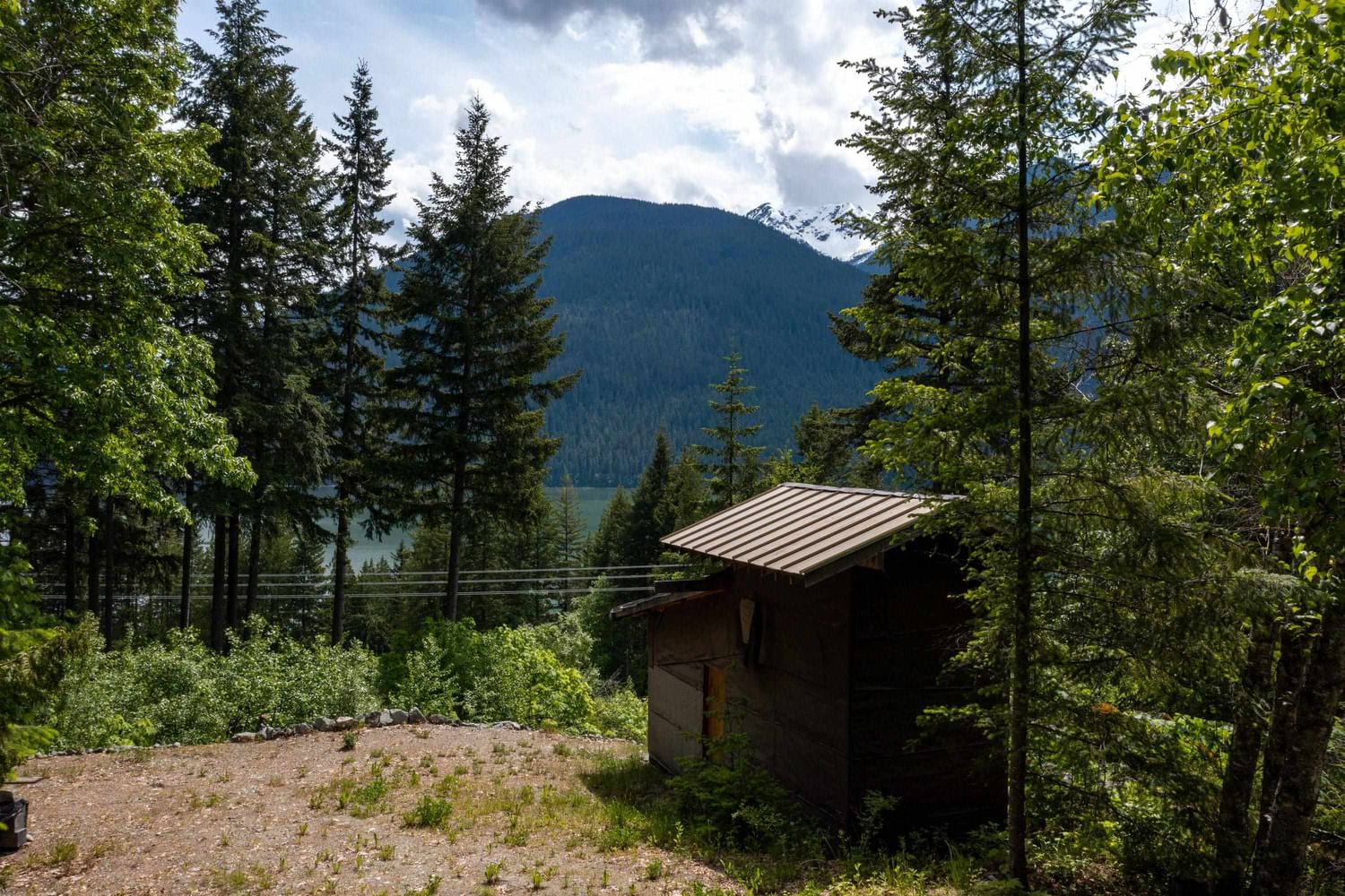Listing Image 12