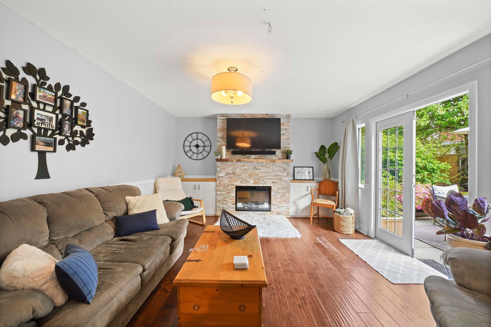 Listing Image 22