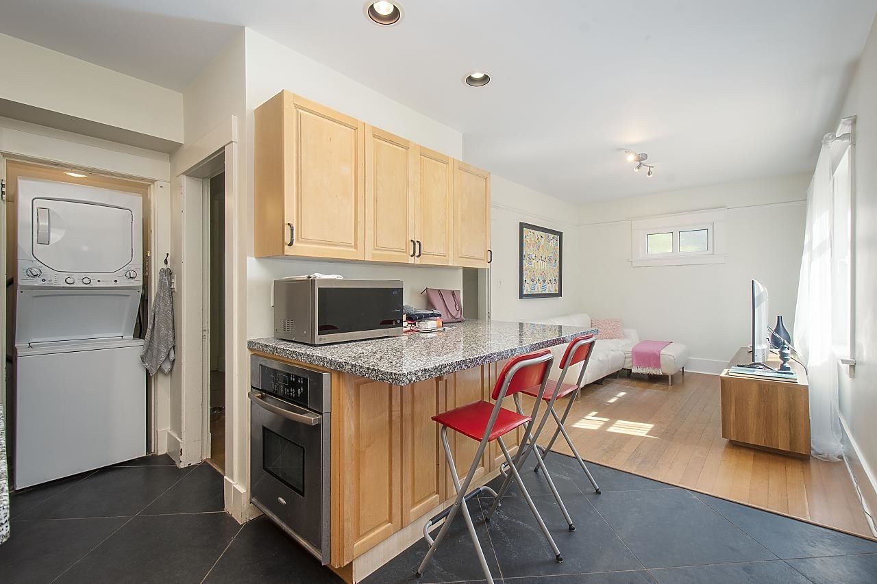 Listing Image 10