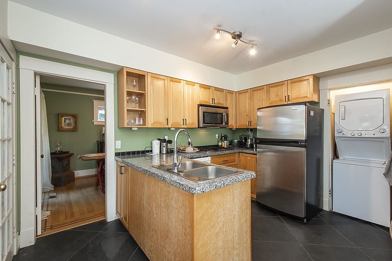 Listing Image 8