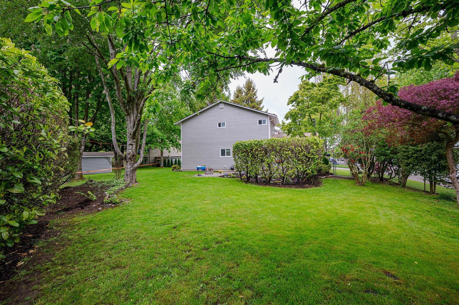 Listing Image 25