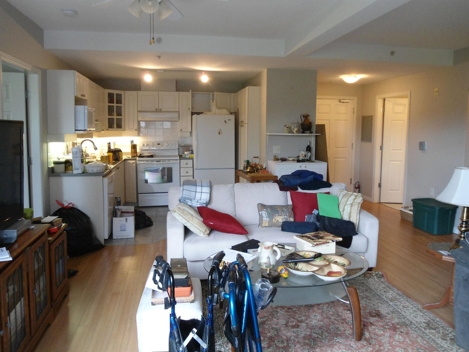 Listing Image 16