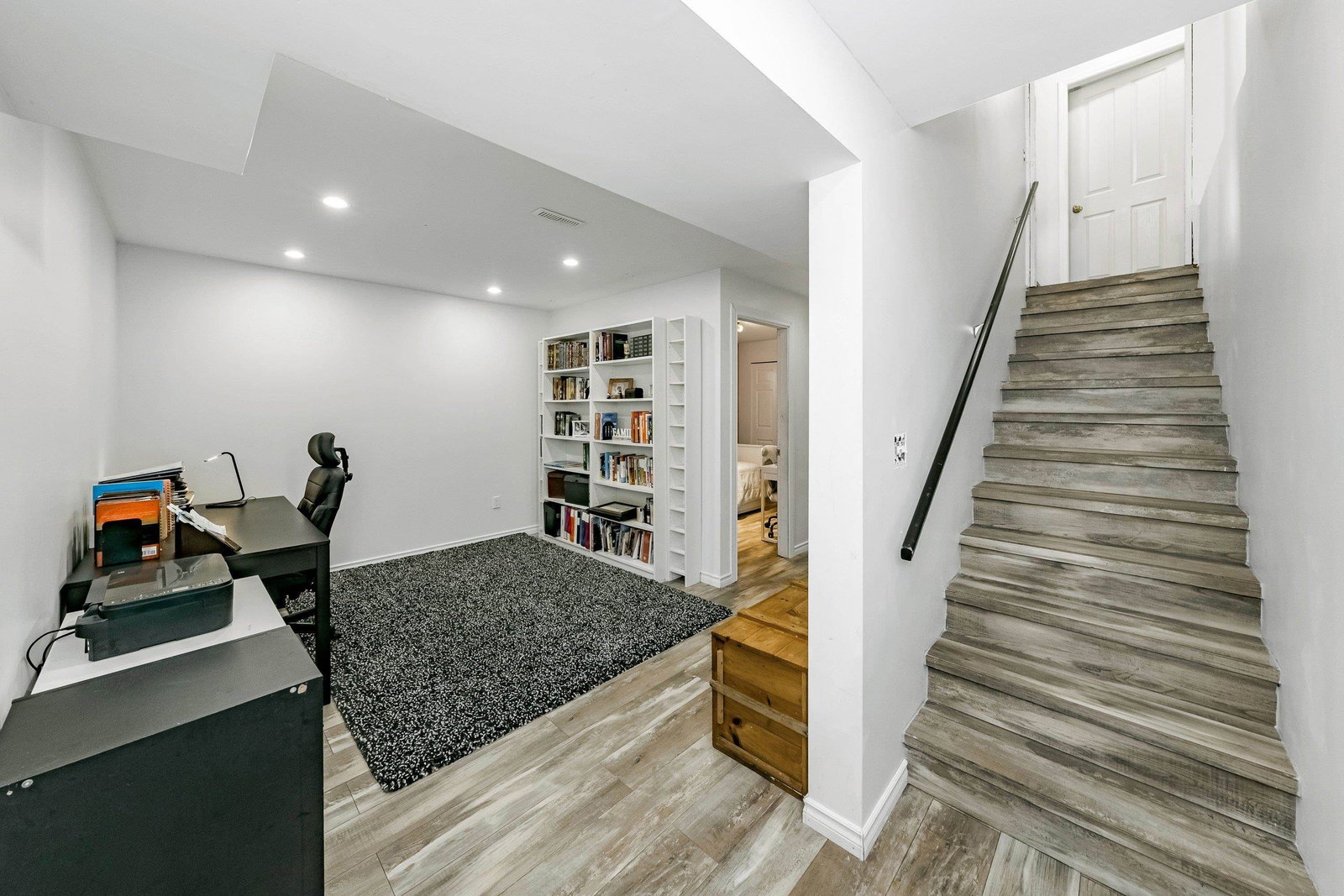 Listing Image 31