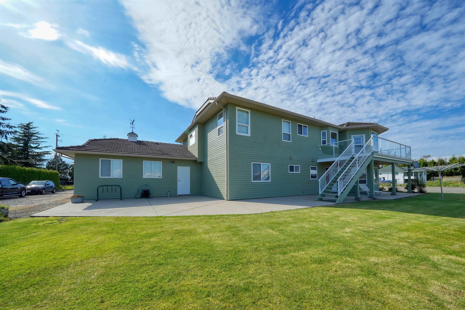Listing Image 10
