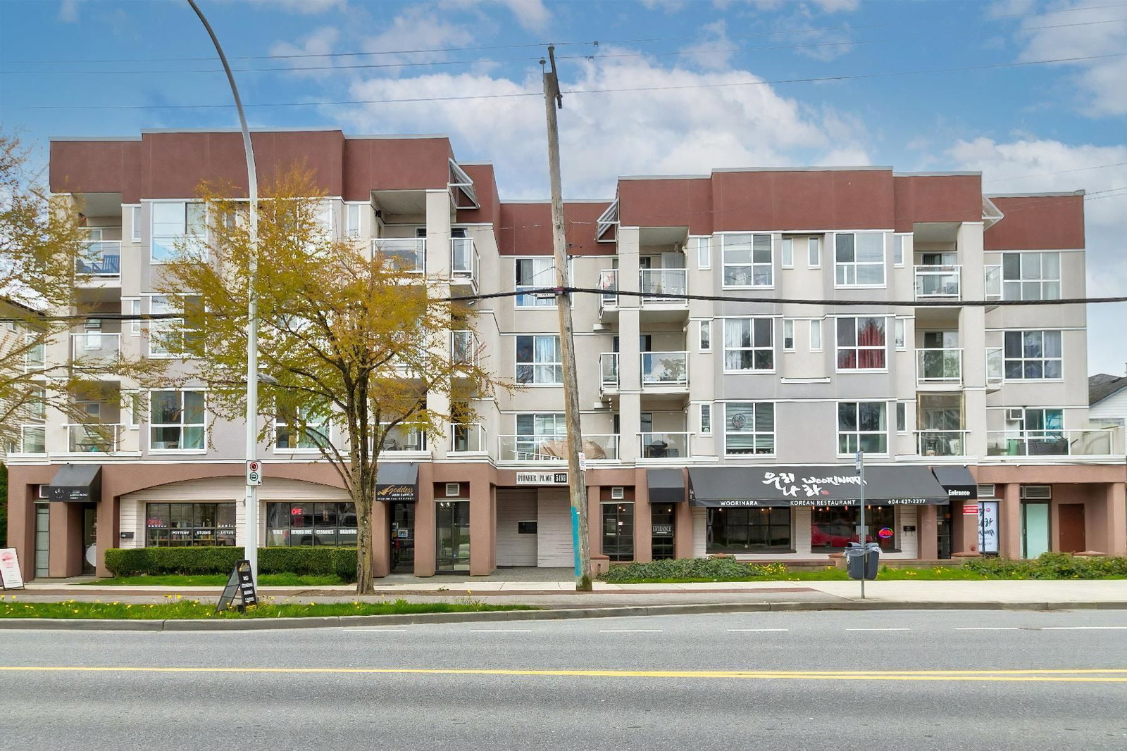 Listing Image 20