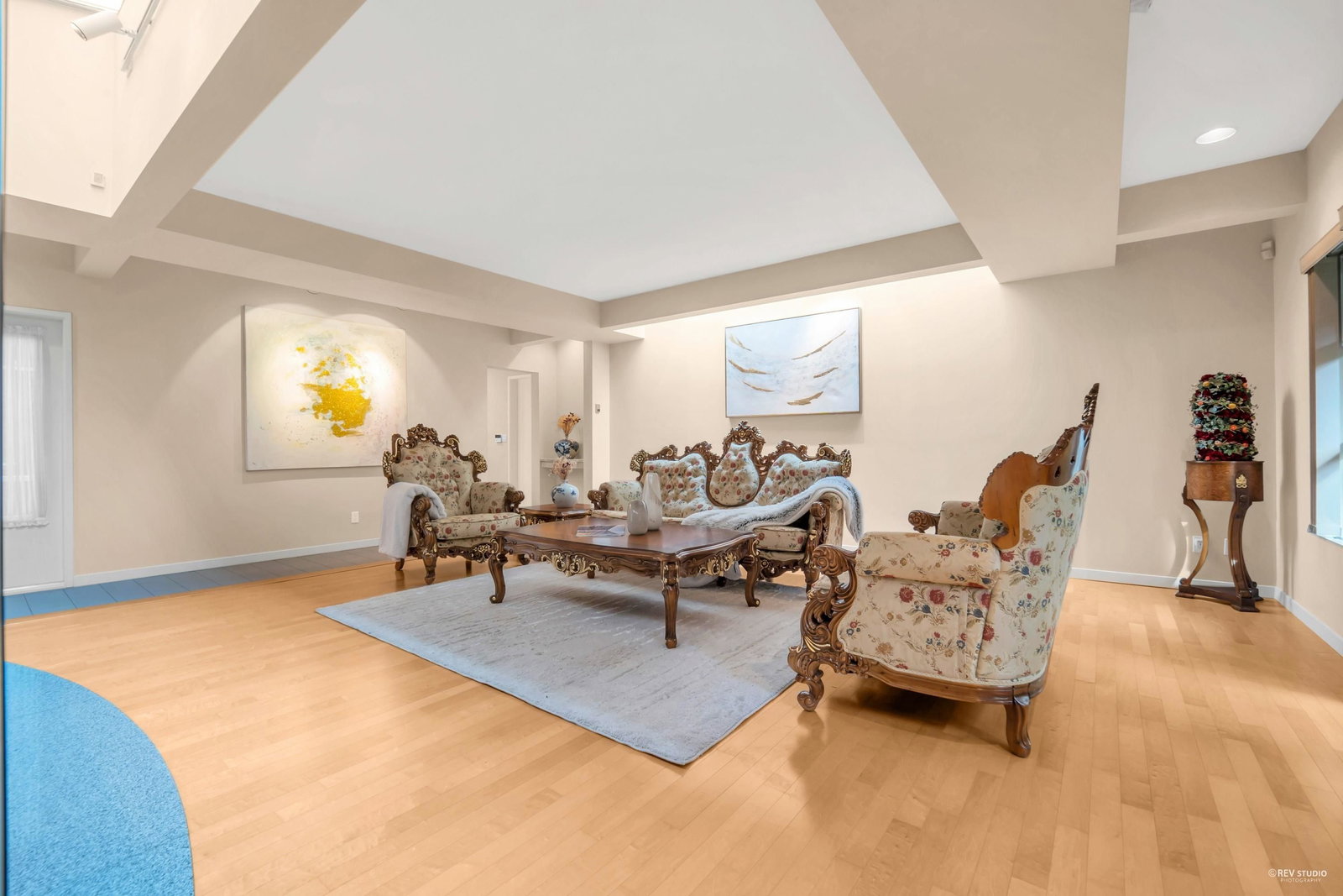 Listing Image 14