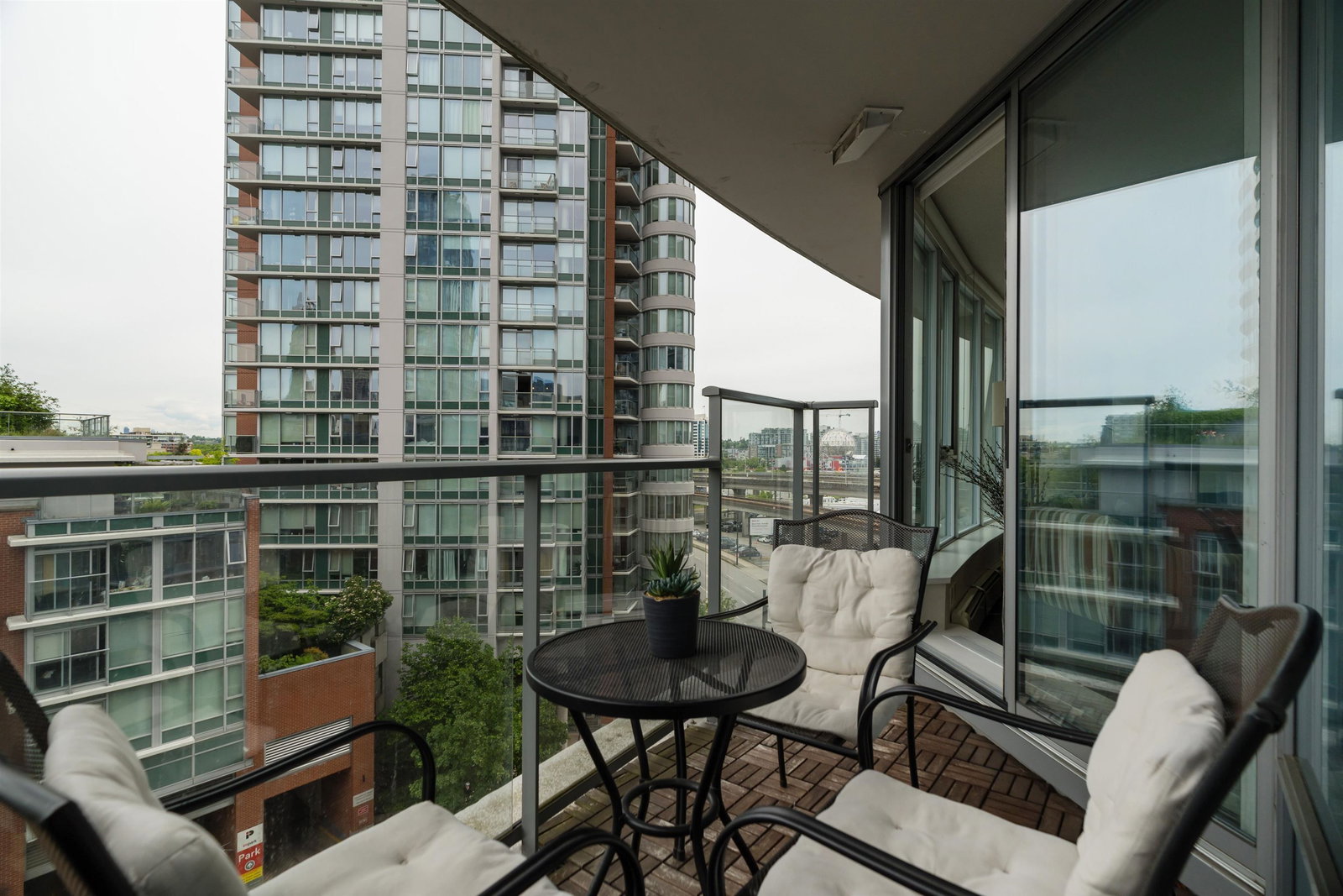Listing Image 22