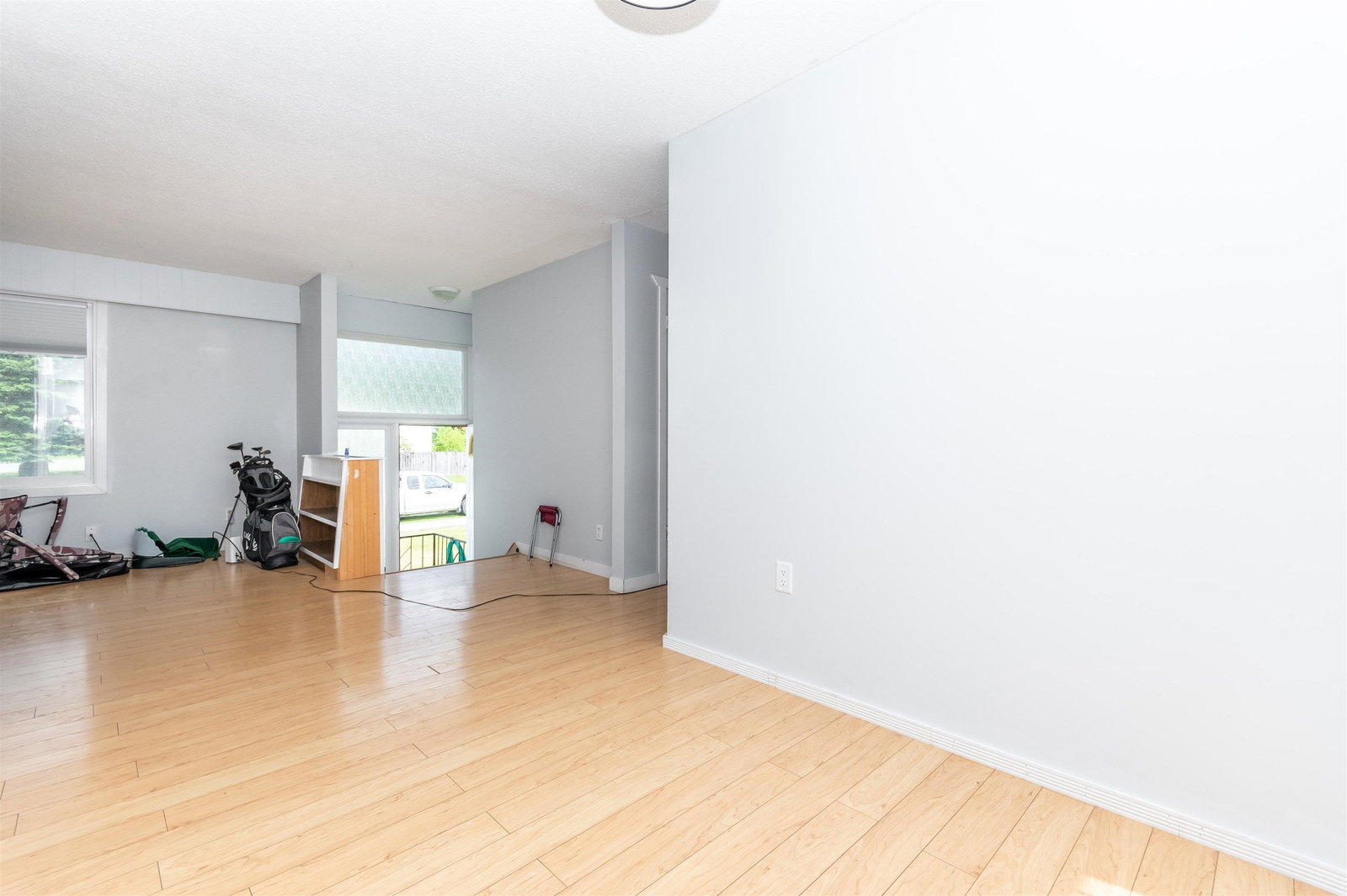 Listing Image 24