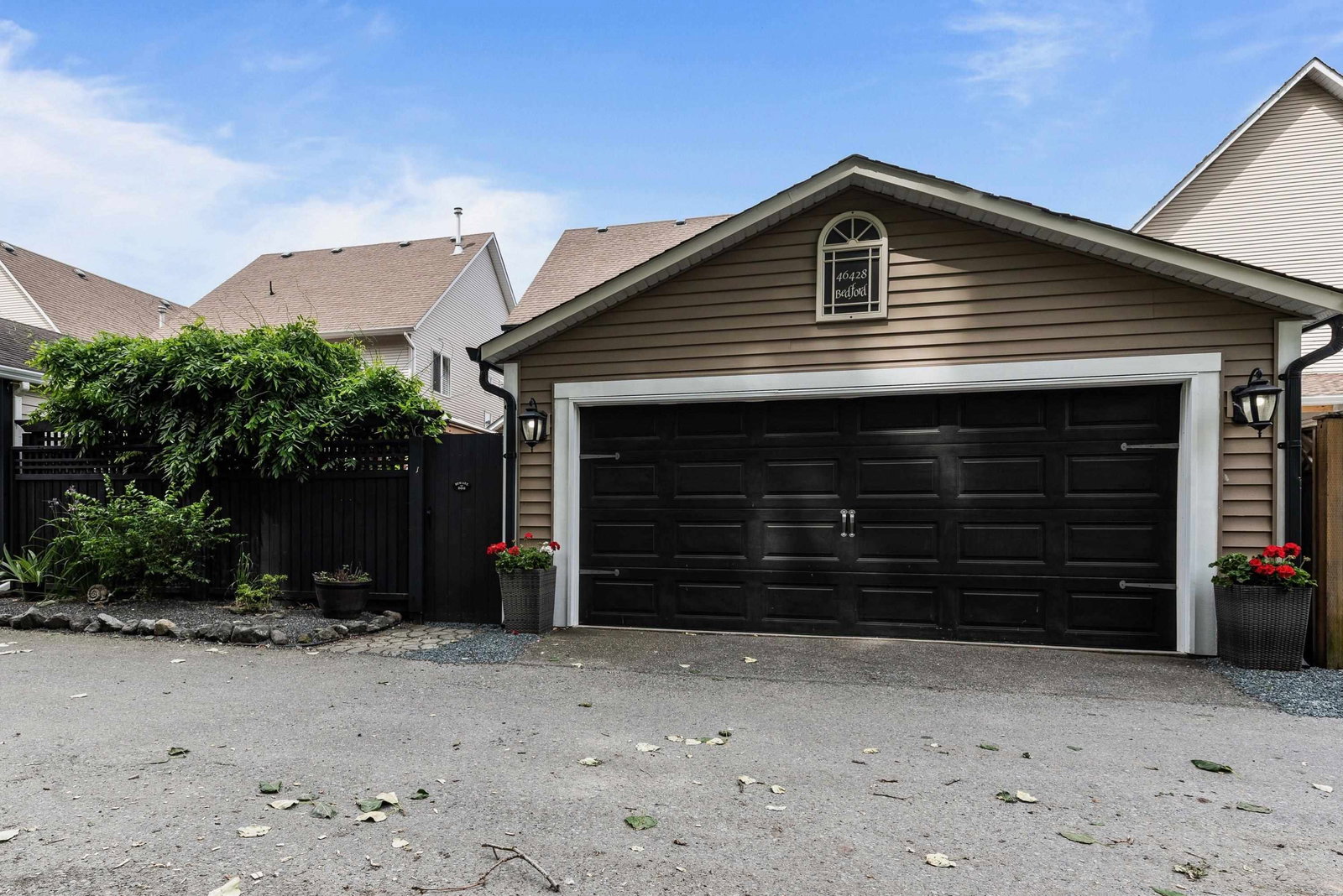 Listing Image 37
