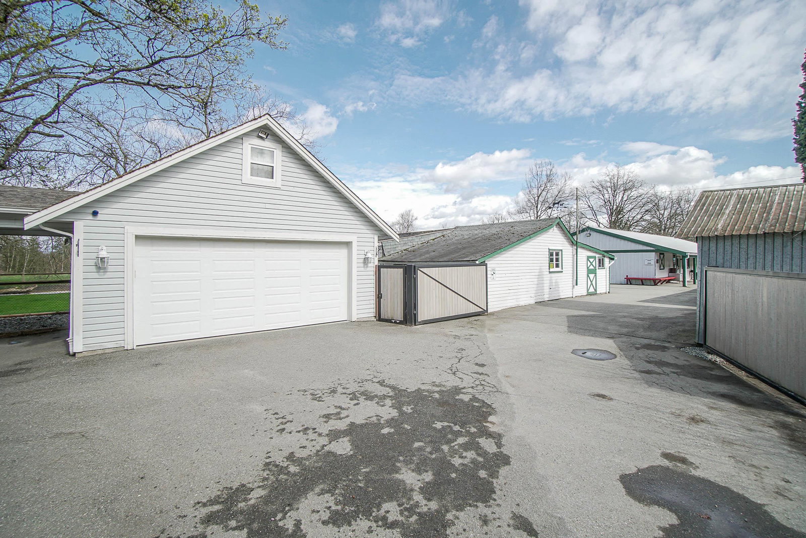 Listing Image 33