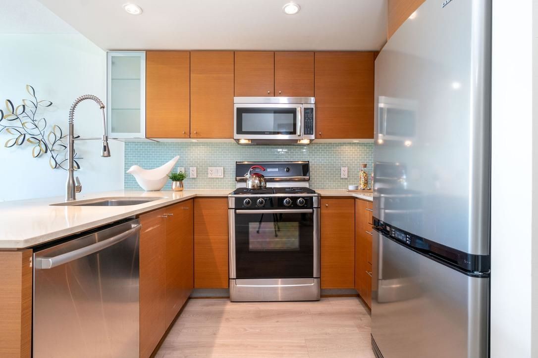 Listing Image 15