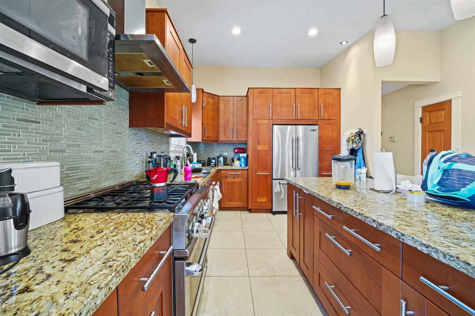 Listing Image 9