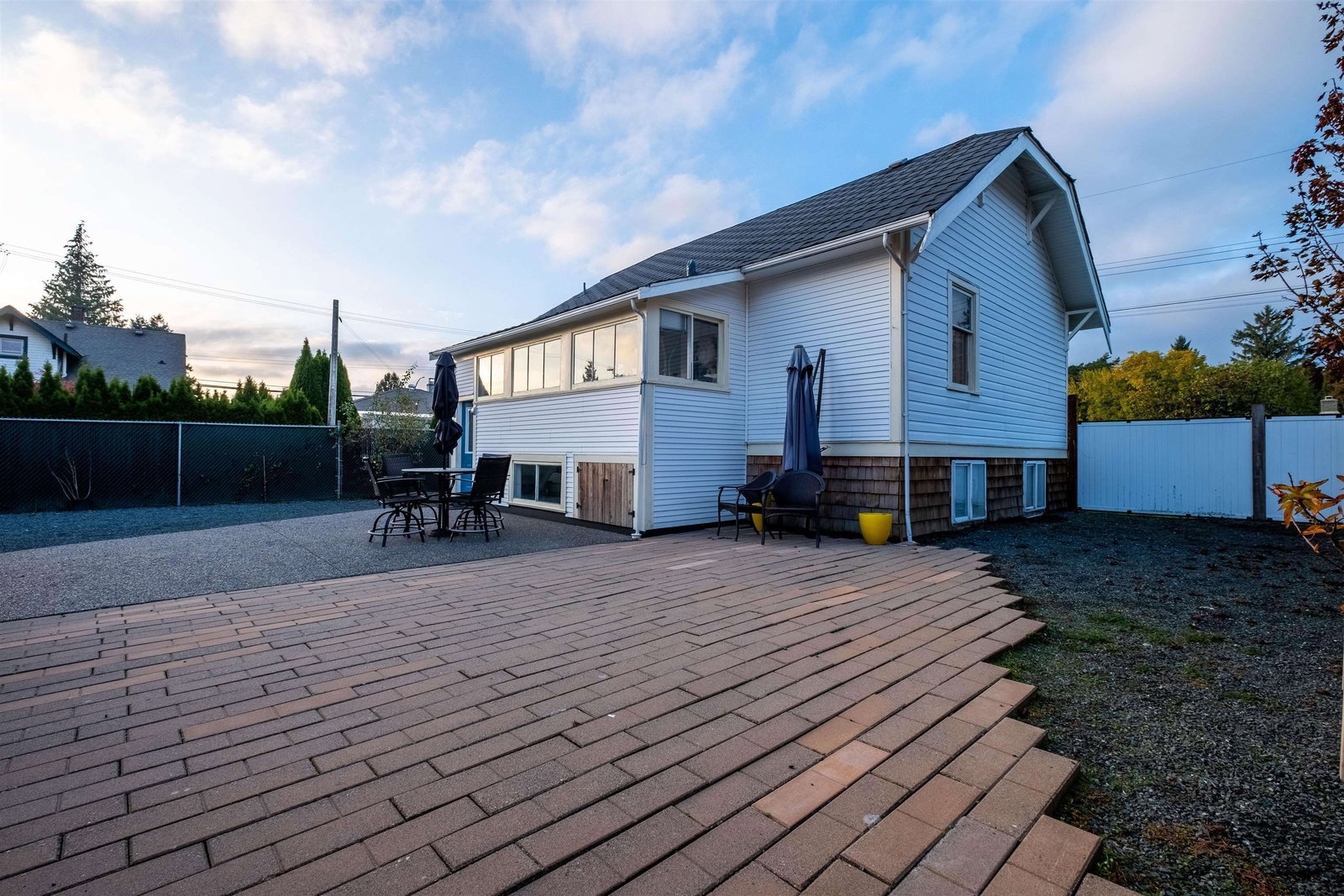 Listing Image 28