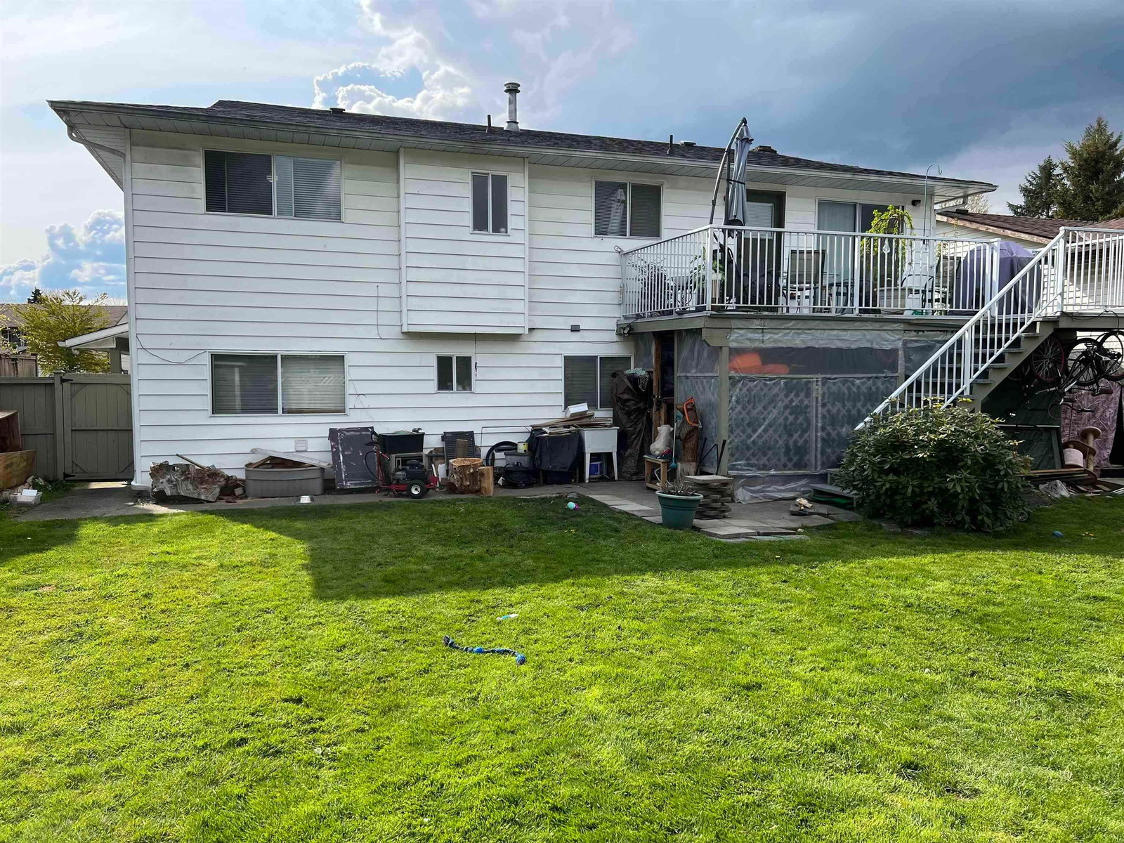 Listing Image 10