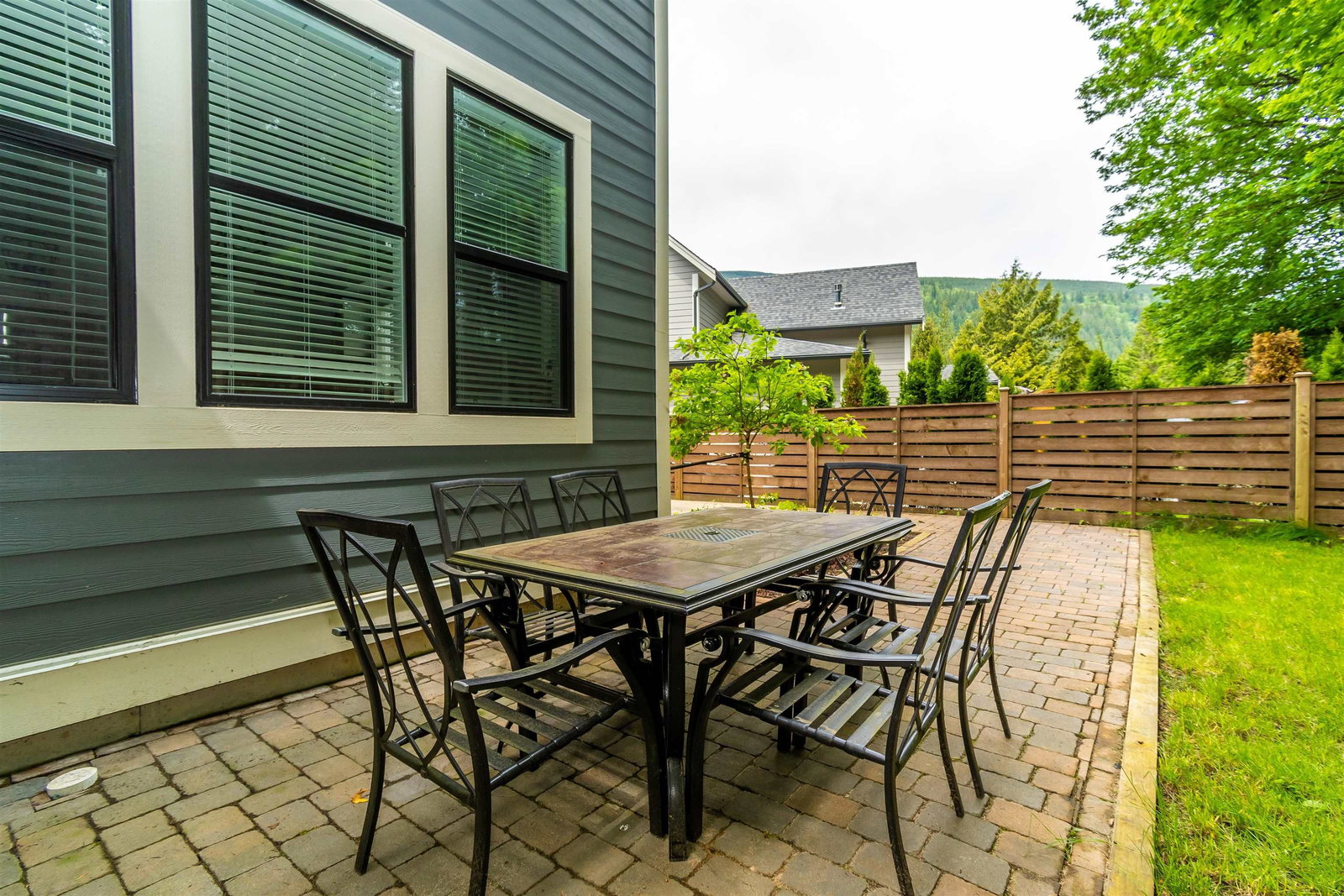 Listing Image 23